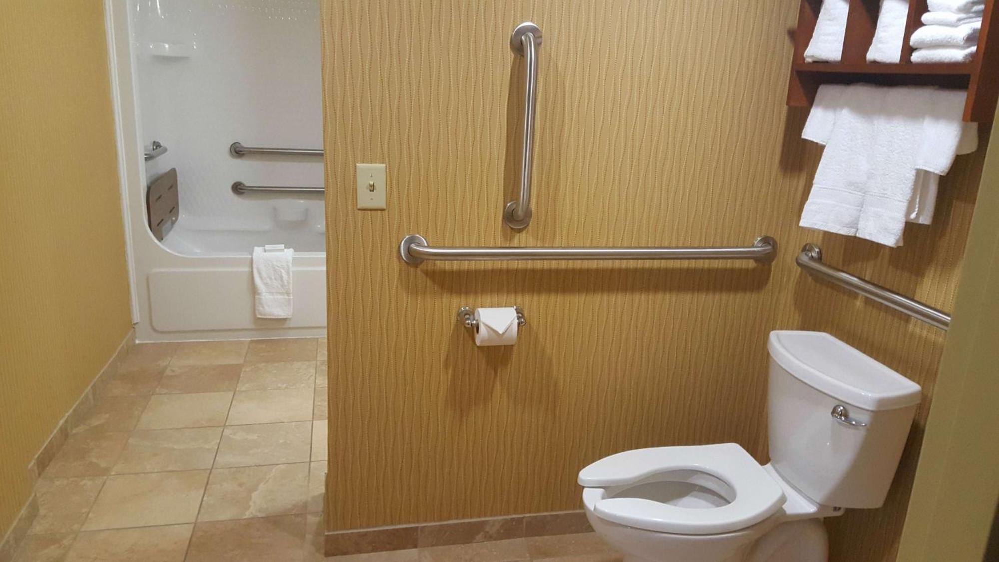 Hampton Inn Fort Wayne-Southwest Экстерьер фото