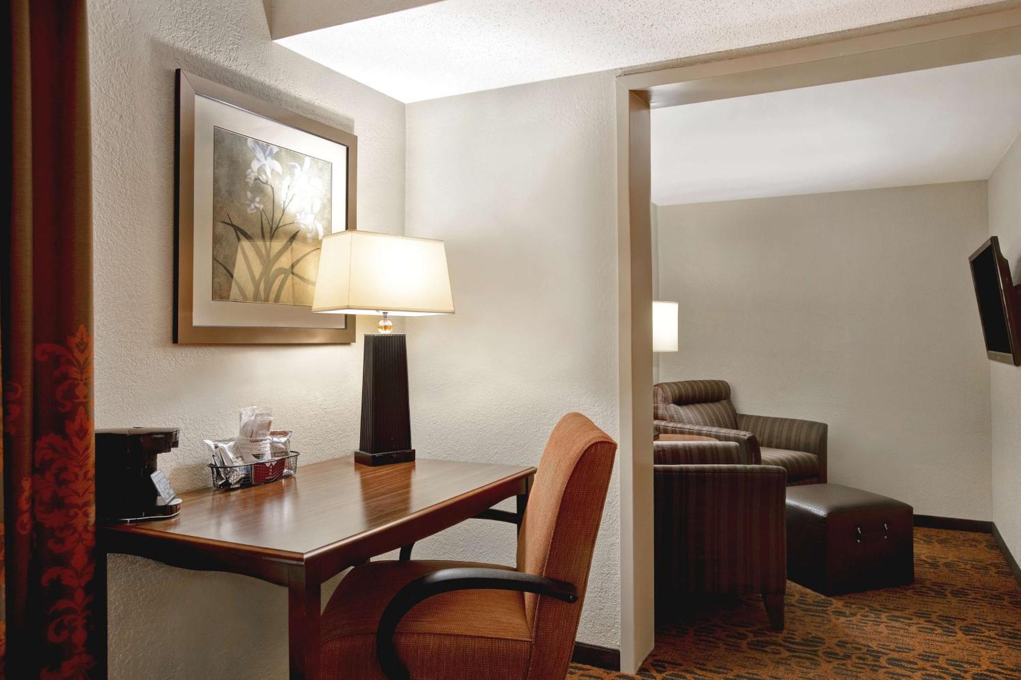 Hampton Inn Fort Wayne-Southwest Экстерьер фото