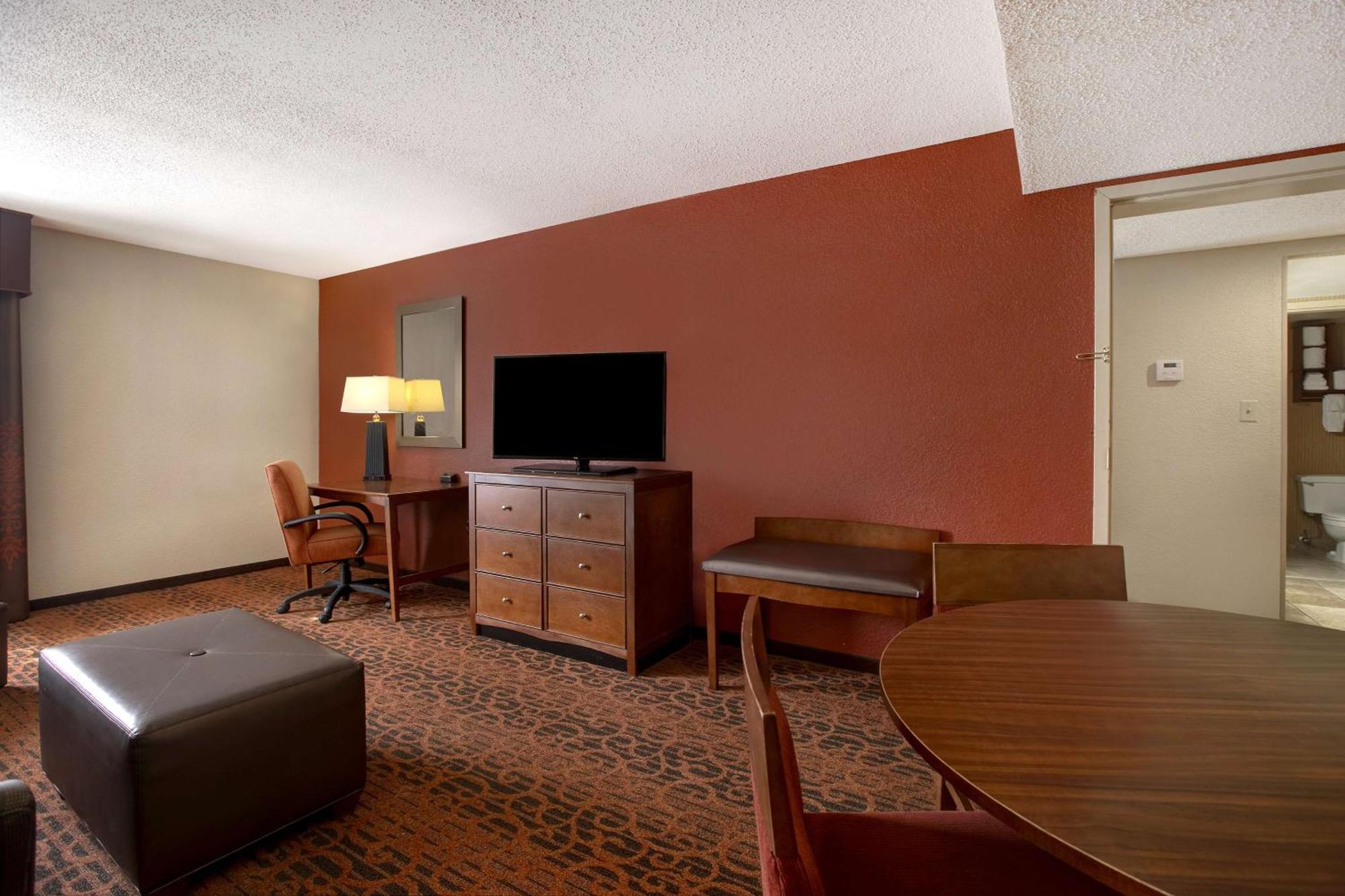 Hampton Inn Fort Wayne-Southwest Экстерьер фото