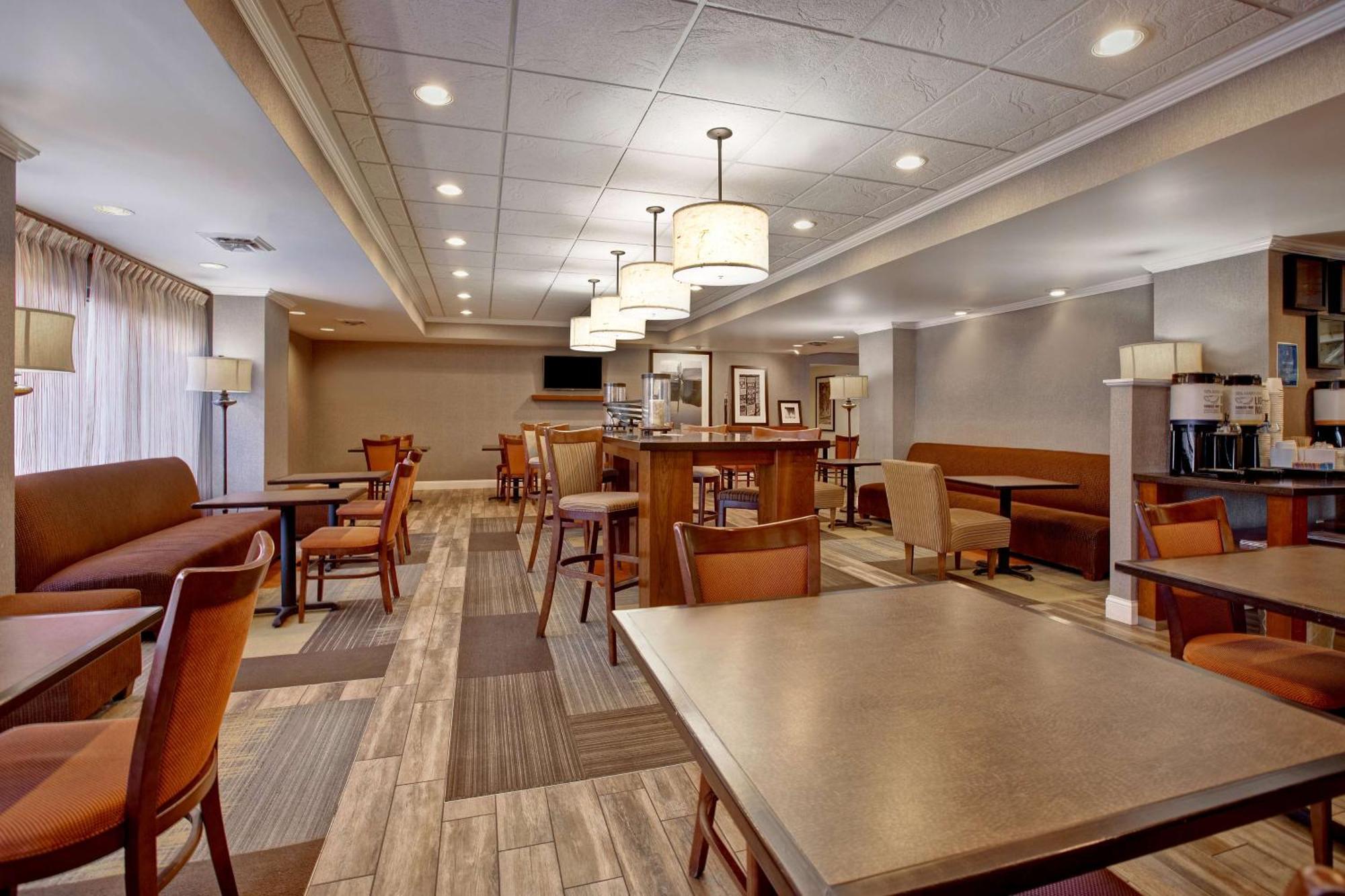 Hampton Inn Fort Wayne-Southwest Экстерьер фото