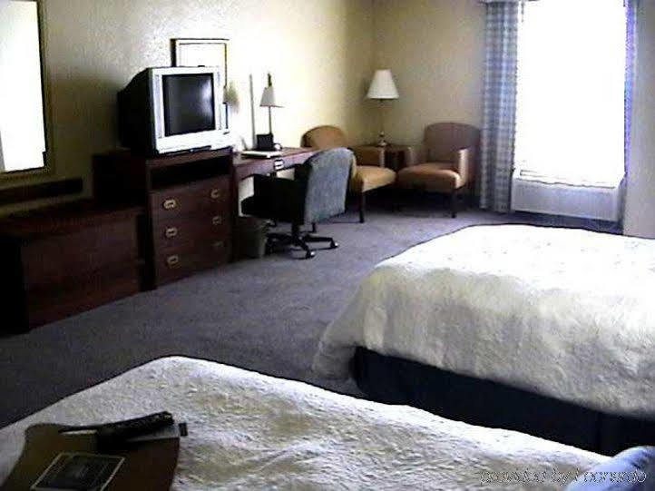 Hampton Inn Fort Wayne-Southwest Экстерьер фото