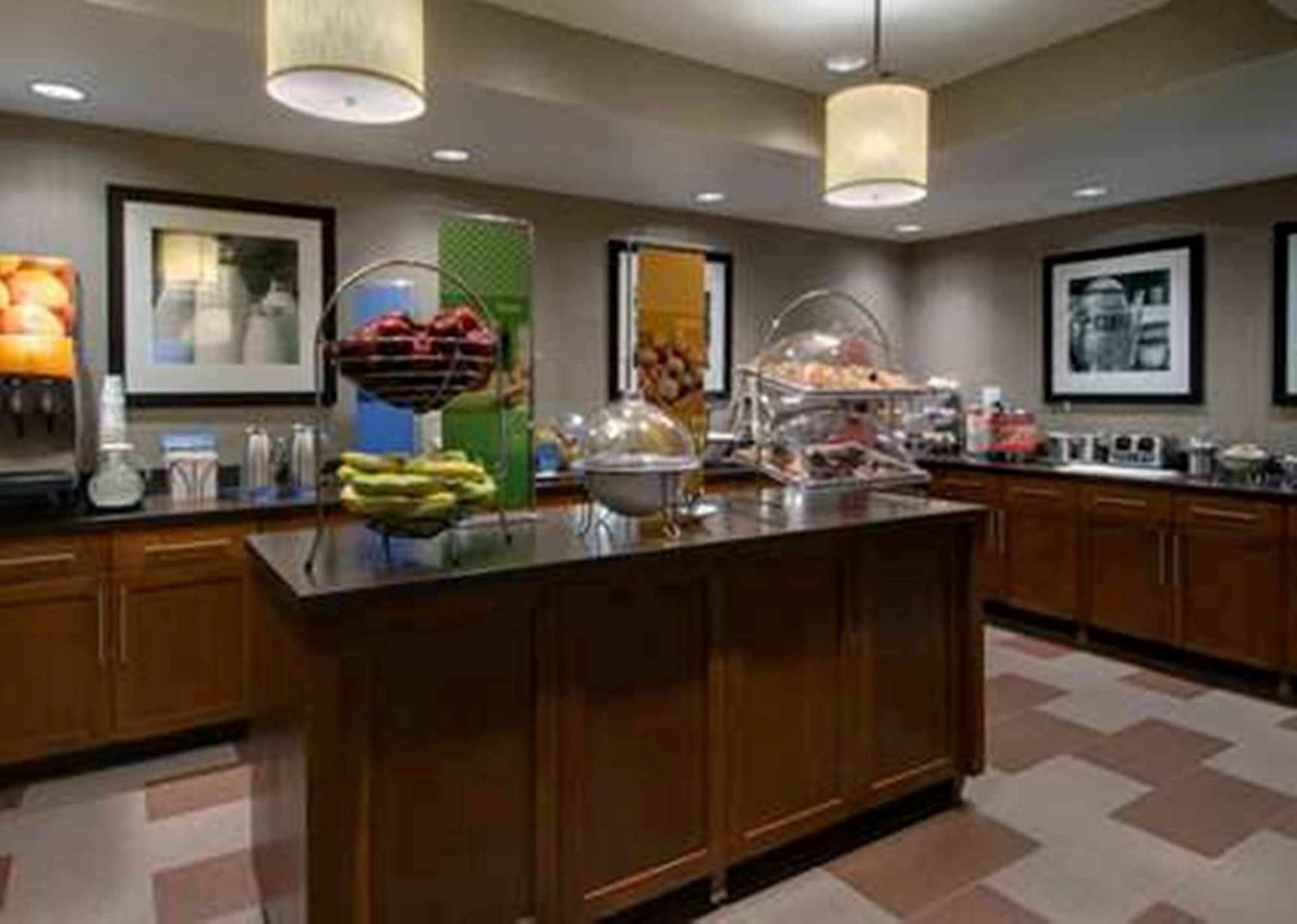 Hampton Inn Fort Wayne-Southwest Экстерьер фото